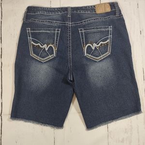 Truth Sz 18 Blue Denim Shorts Honest Low Rise Fit Dark Wash Cut Off Raw Hem